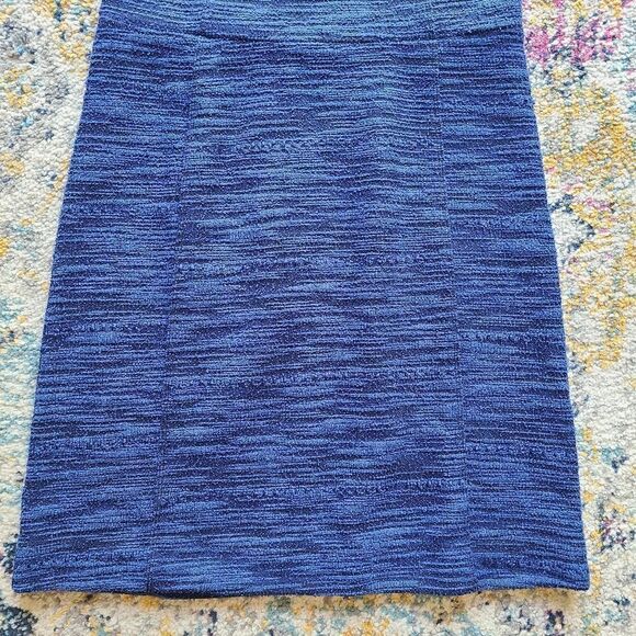 Loft dress - Picture 4 of 15